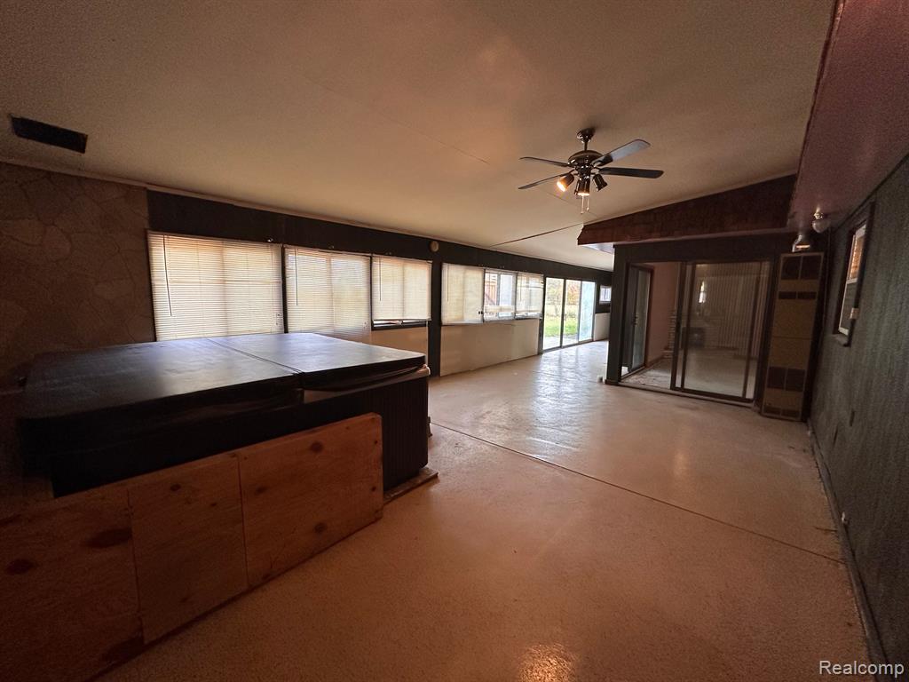 5324 SOUTHWAY Drive, Swartz Creek, MI 48473 — Photo 24