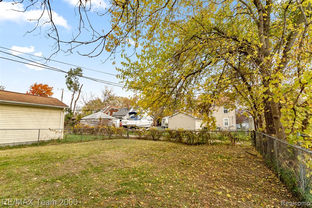 4830 Dickerson Street, Detroit, MI 48215 — Photo 40