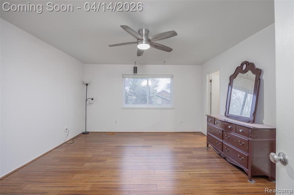 933 Kirts Boulevard, Troy, MI 48084 — Photo 17