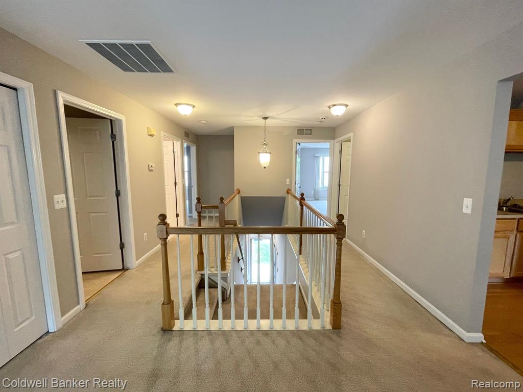 39634 ROCKCREST Lane, Northville, MI — Photo 10
