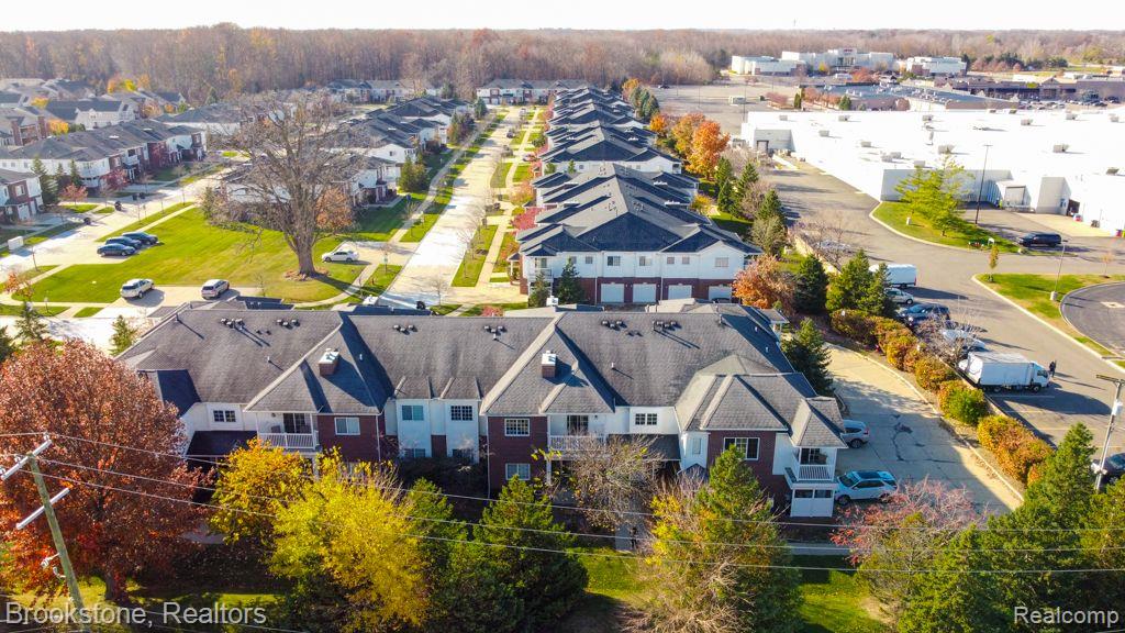 5829 TWIN OAKS Drive, Sterling Heights, MI 48314 — Photo 26