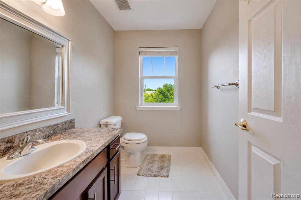41633 Tera Lane, Novi, MI — Photo 21