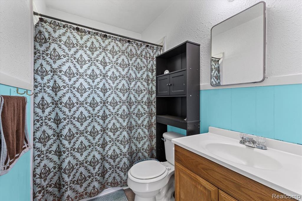 7096 Tappon Drive, Clarkston, MI — Photo 25