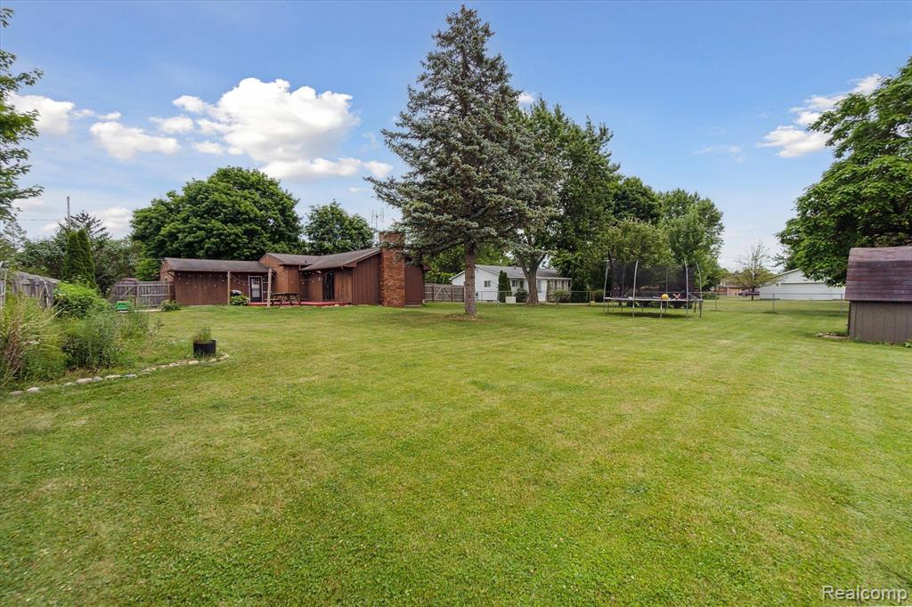 4466 VAN VLEET Road, Swartz Creek, MI 48473 — Photo 36
