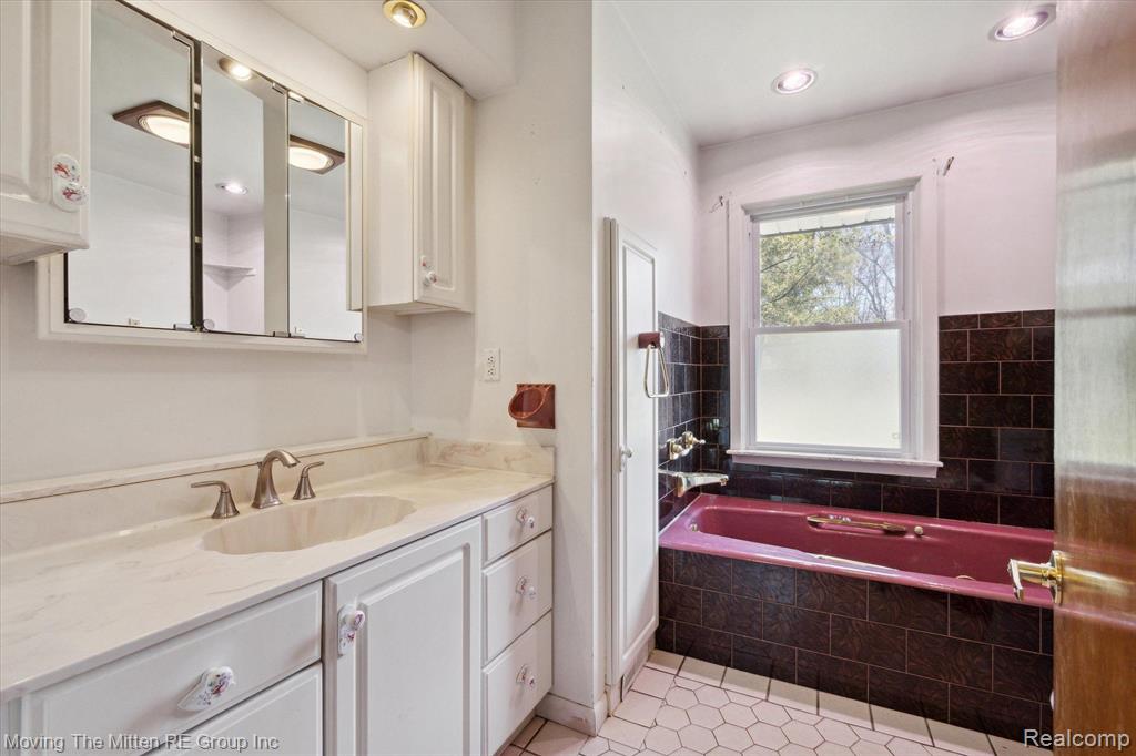 40320 ALDEN Road, Van Buren, MI 48111 — Photo 37