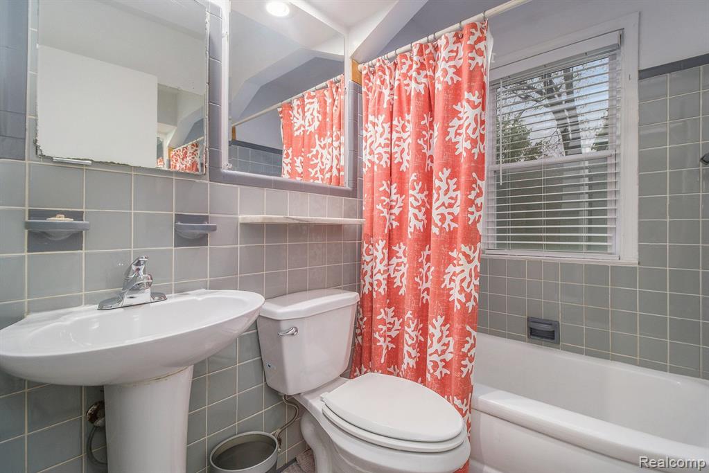 48525 ORIOLE Street, Shelby Twp, MI 48317 — Photo 16