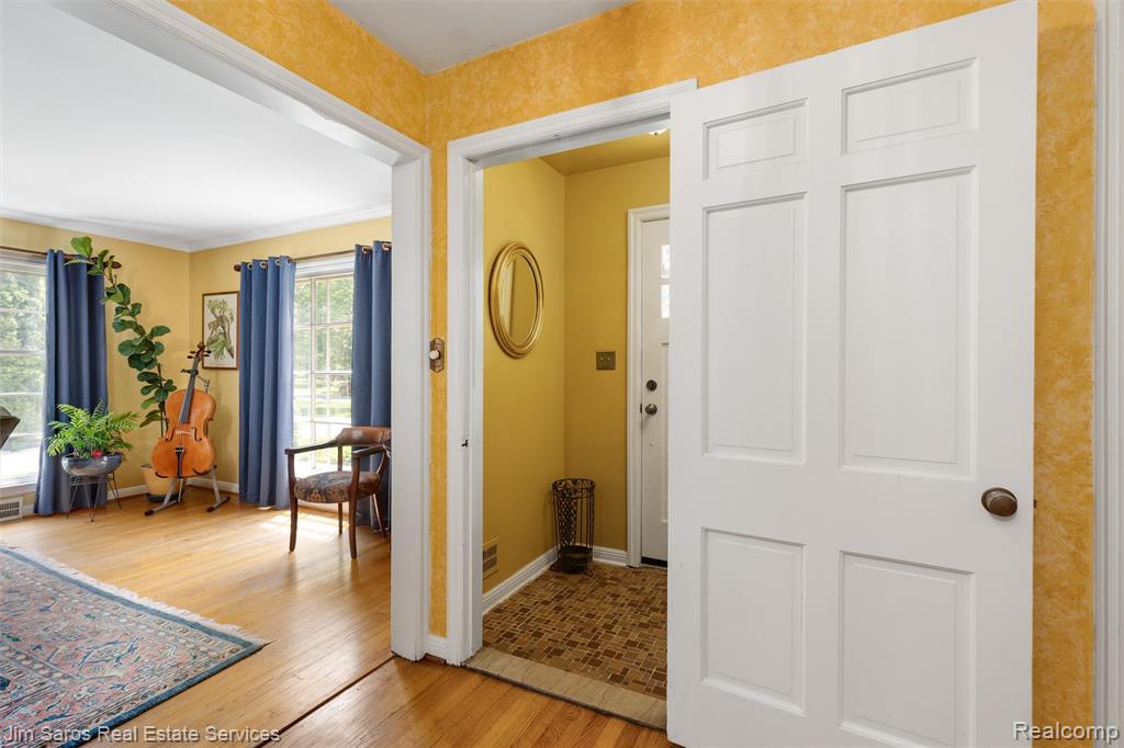 820 Westchester Road, Grosse Pointe Park, MI 48230 — Photo 4