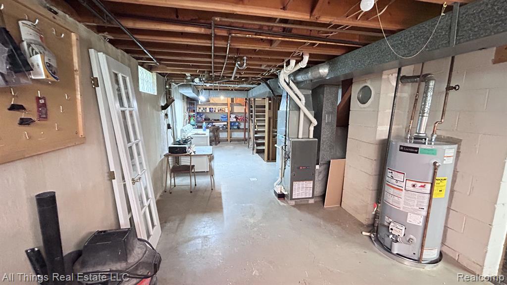 6037 BROOKWOOD Drive, Burton, MI 48509 — Photo 15