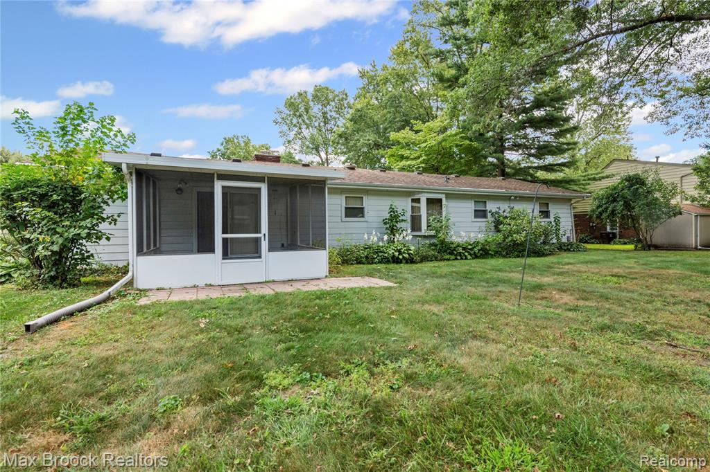8071 Comanche Trail, Temperance, MI 48182 — Photo 26