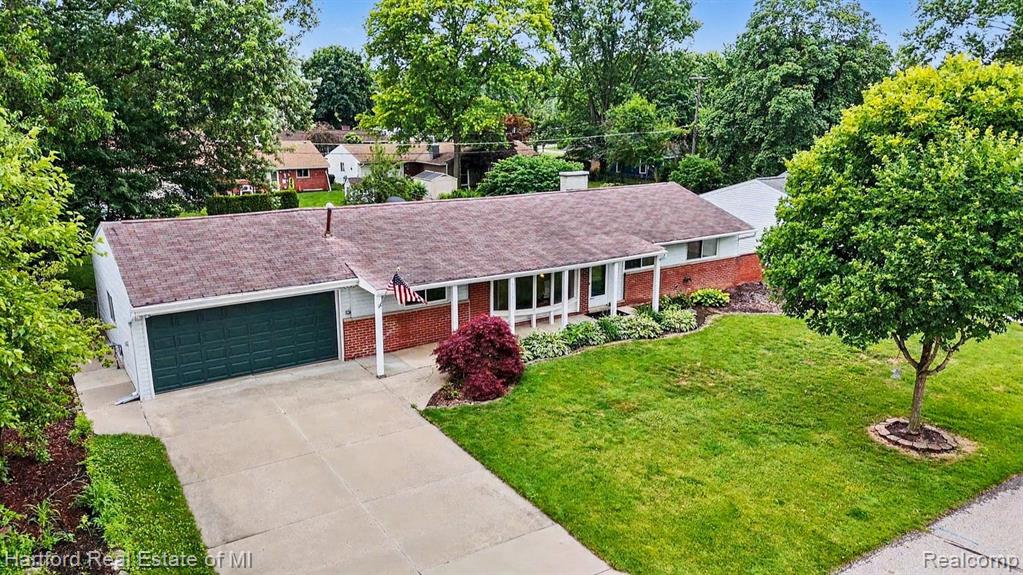 41131 S McMahon Circle, Novi, MI — Photo 4