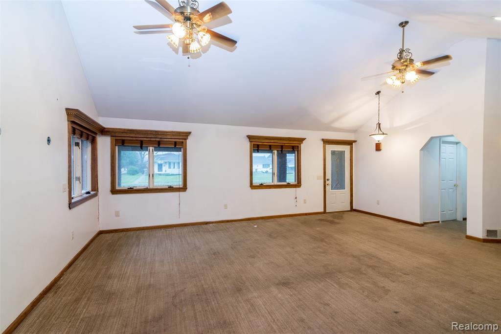 30000 Oakgrove Street, Saint Clair Shores, MI 48082 — Photo 17