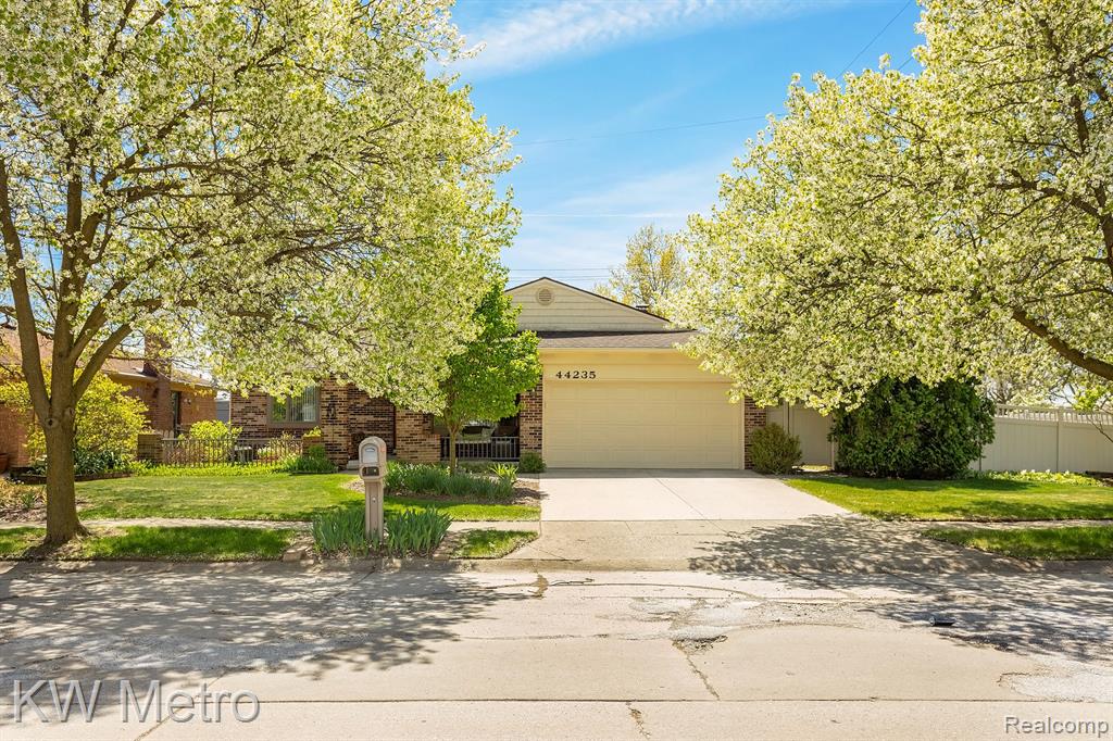 44235 WESTMINISTER Way, Canton, MI 48187 — Photo 39