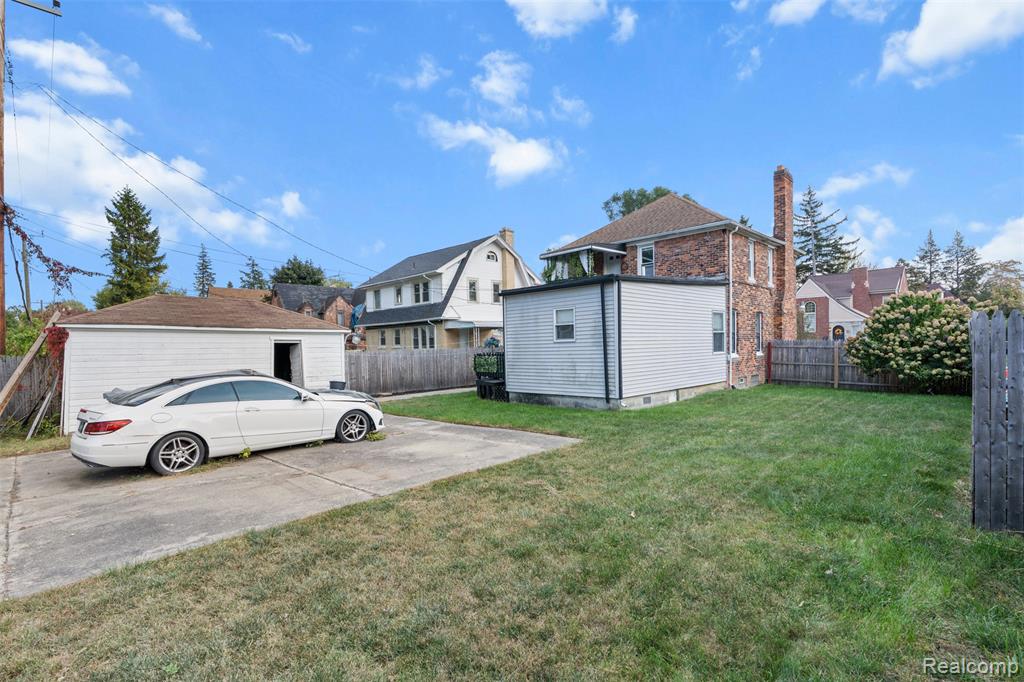 150 W Hildale, Detroit, MI 48203 — Photo 34