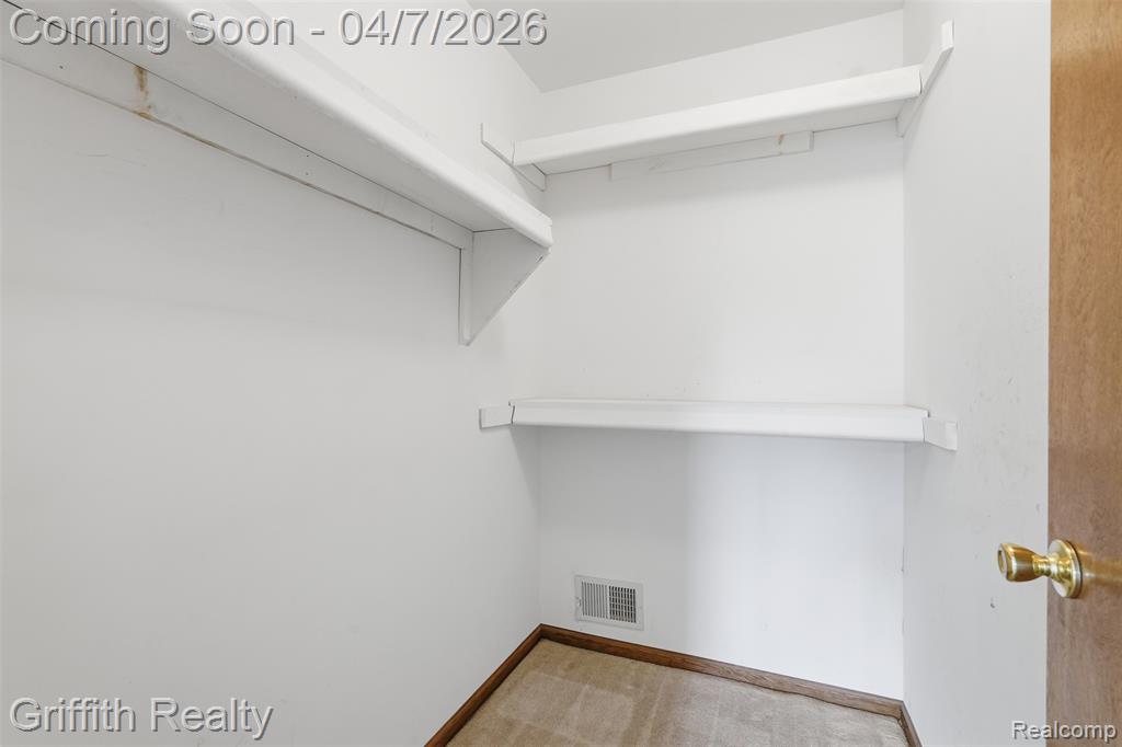 2142 Cumberland Drive, Brighton, MI 48114 — Photo 23