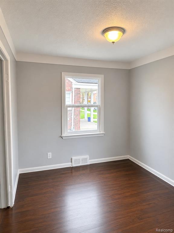 11867 Laing Street, Detroit, MI 48224 — Photo 5