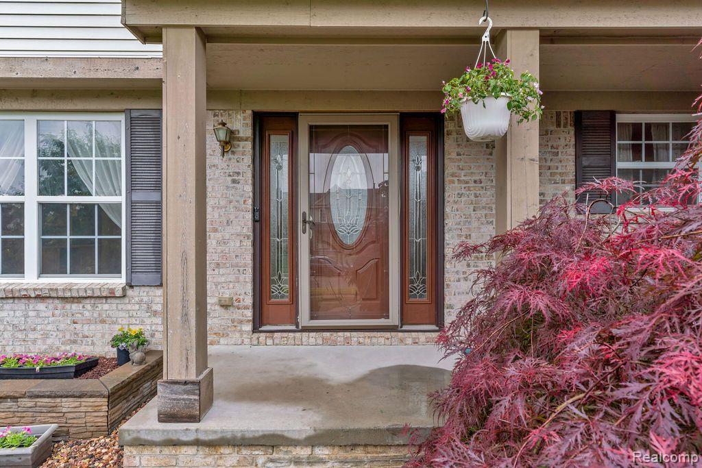 6300 LISMORE Circle, Grand Blanc, MI 48439 — Photo 4