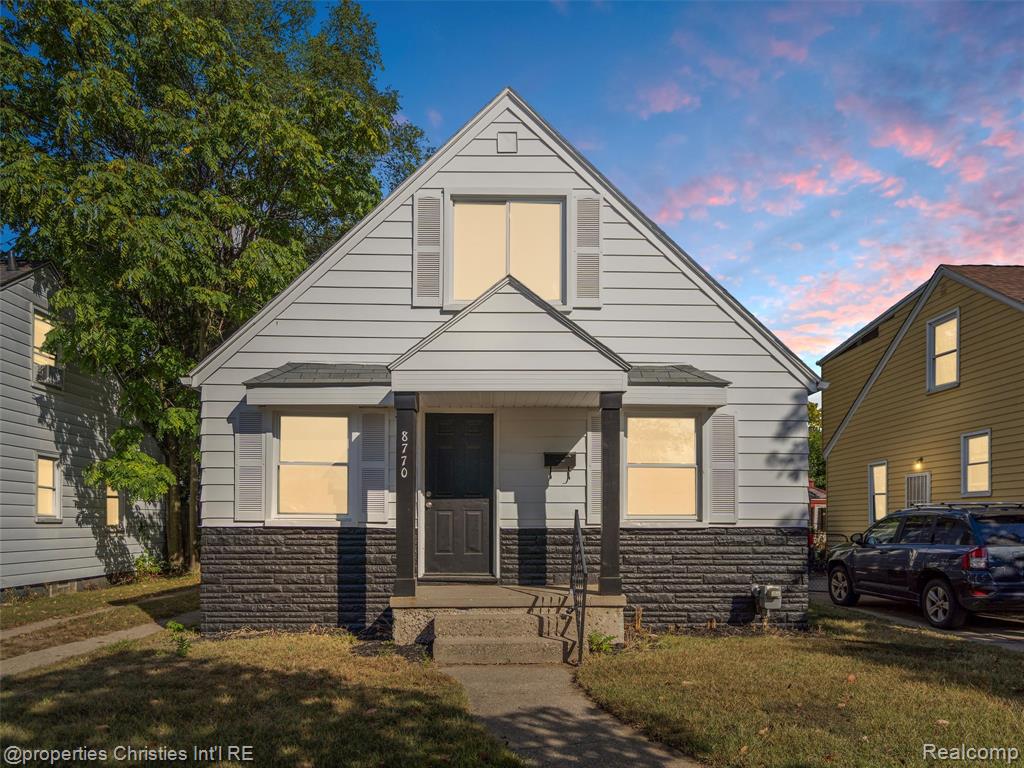 8770 Leroy Street, Oak Park, MI 48237 — front exterior