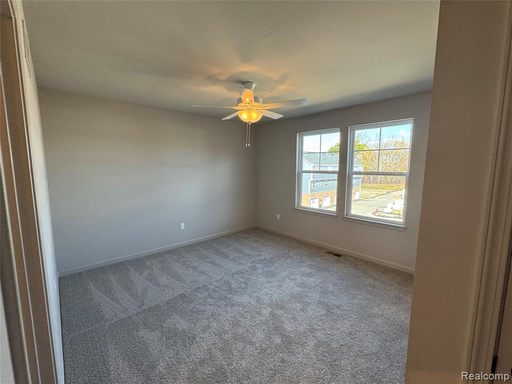 56054 Madison Lane, New Hudson, MI 48165 — Photo 20
