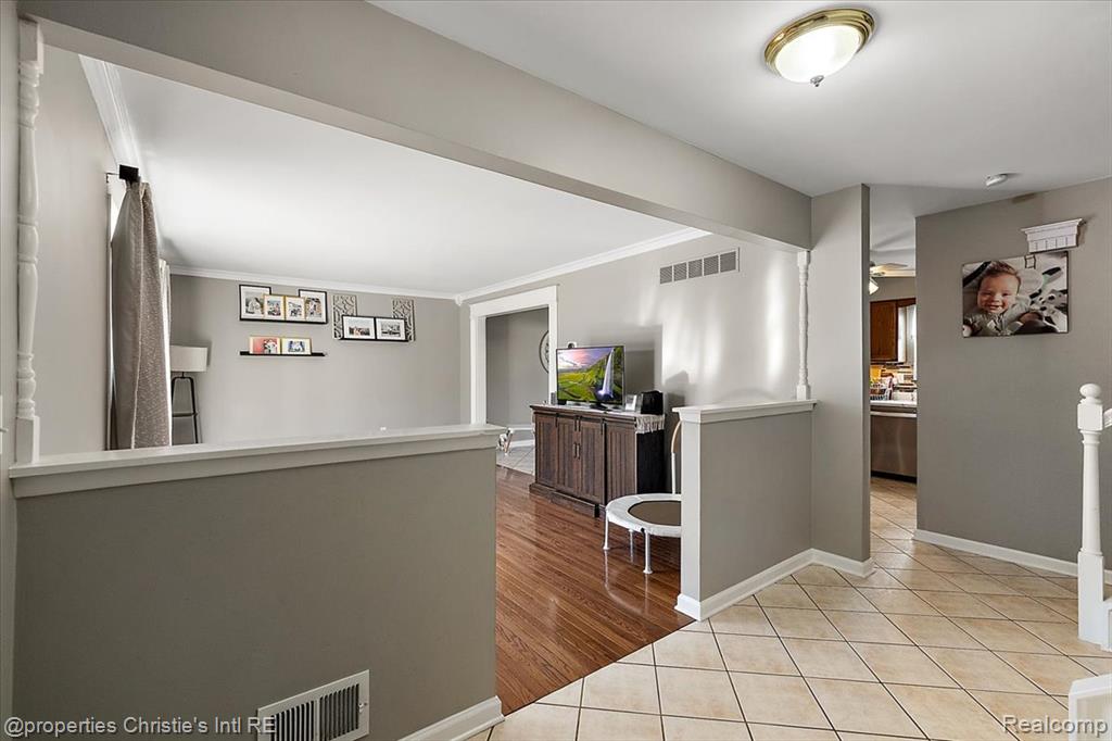 15900 Cumberland Street, Riverview, MI 48193 — Photo 5