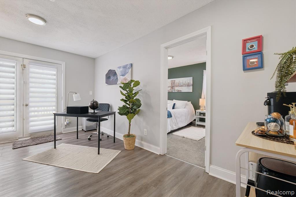 1004 E Otis Avenue, Hazel Park, MI 48030 — Photo 19