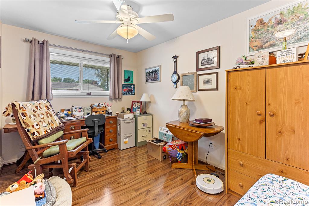 40610 Rock Hill Street, Novi, MI — Photo 20
