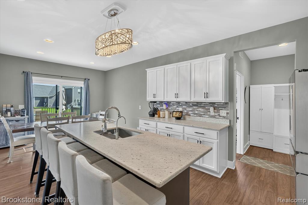 9830 Loretta Lane, South Lyon, MI 48178 — Photo 14