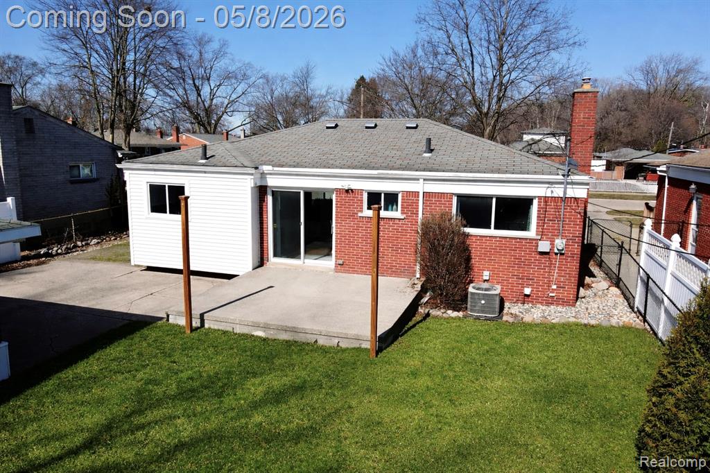 1274 Fontaine Avenue, Madison Heights, MI 48071 — Photo 27