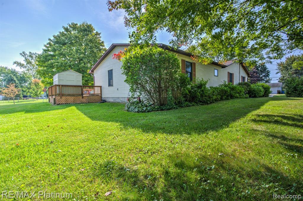 7062 South Fork Drive, Swartz Creek, MI 48473 — Photo 60