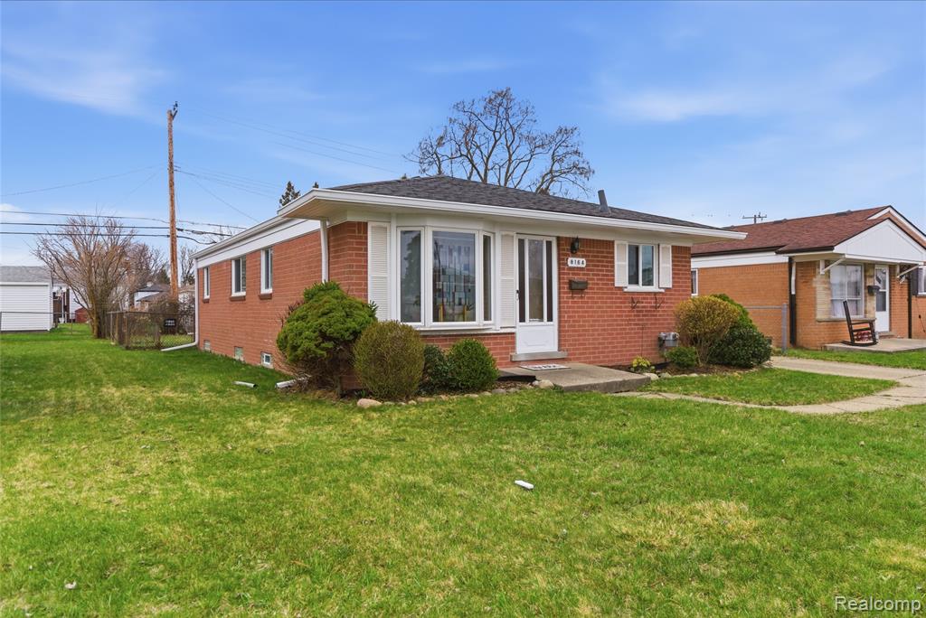 8164 Gerald Avenue, Warren, MI 48093 — Photo 5