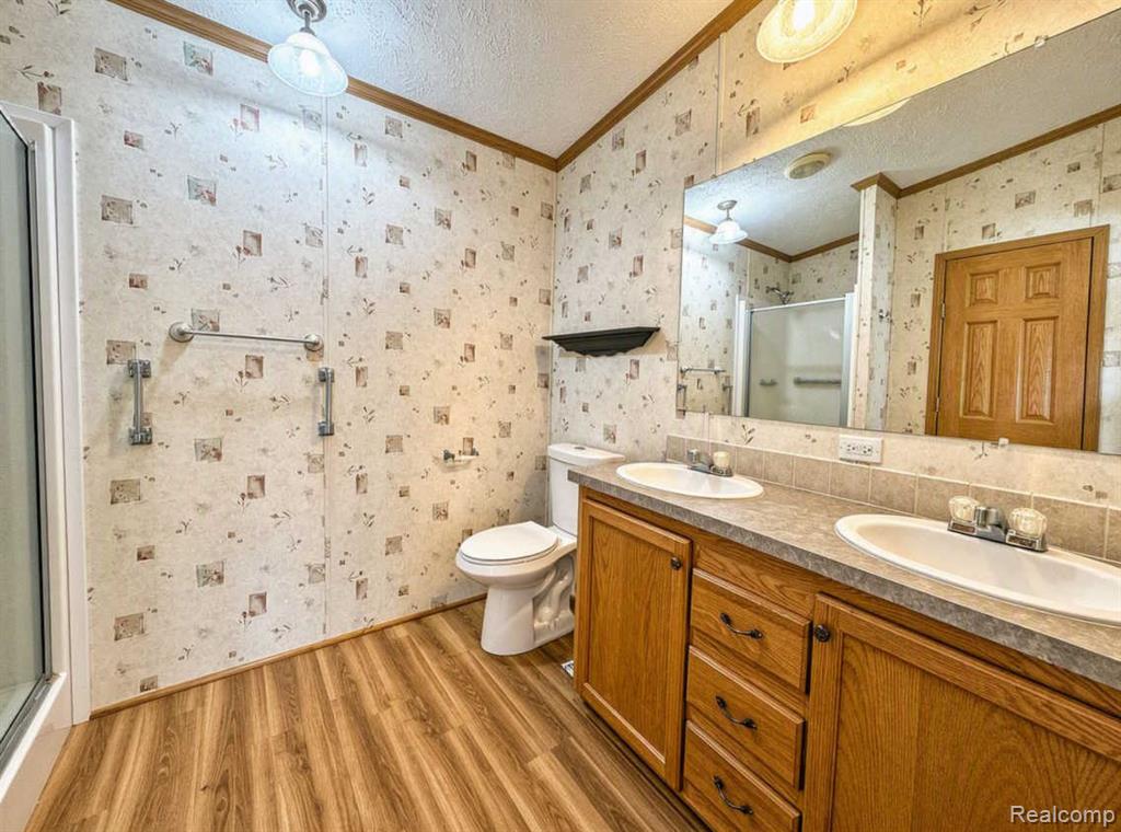 29258 Hidden River Drive, Gibraltar, MI — Photo 12