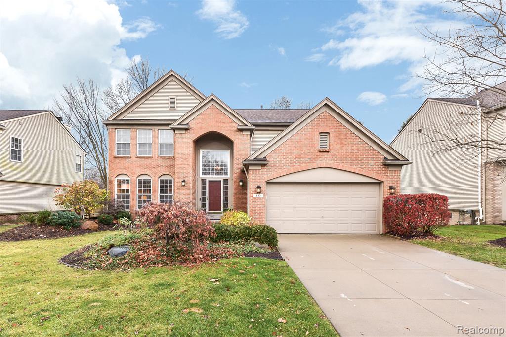 843 WESTHILLS Drive, South Lyon, MI 48178 — front exterior