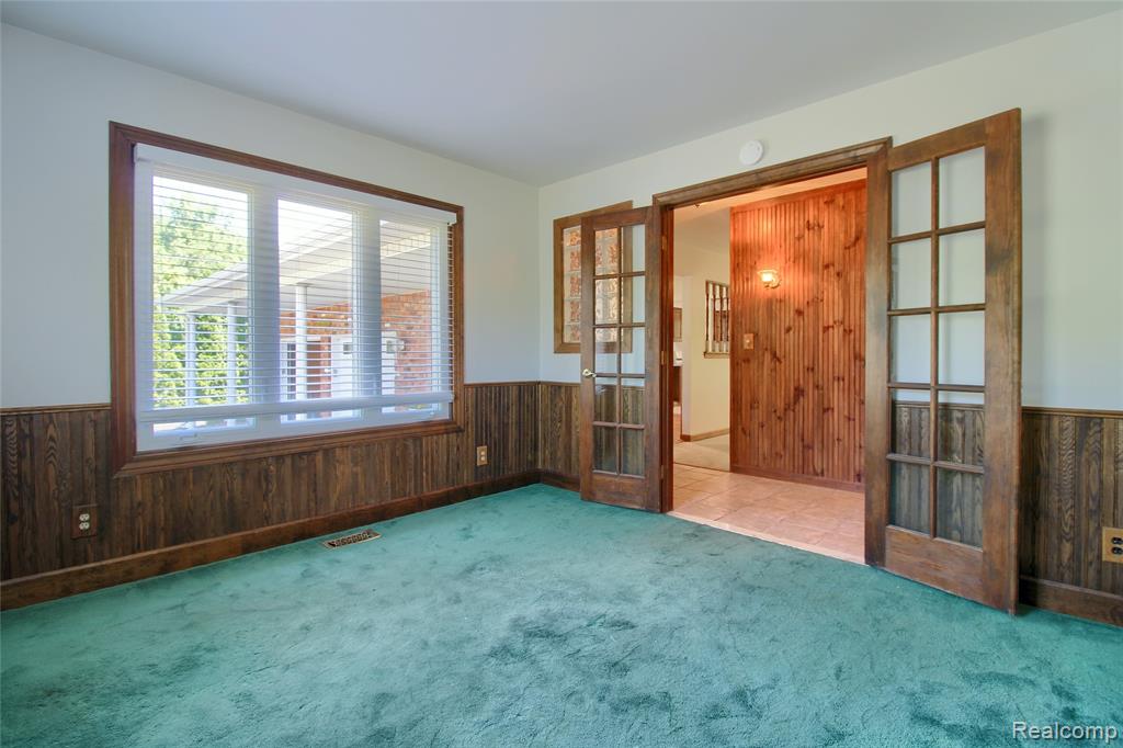 21515 Huron River Drive, New Boston, MI 48164 — Photo 6