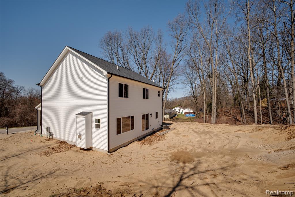 16085 Catalpa Ridge Drive, Holly, MI 48442 — Photo 26