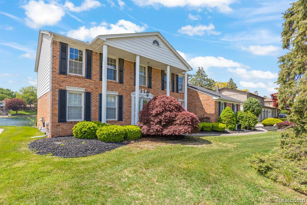 54443 POCAHONTAS Drive, Shelby Twp, MI 48315 — Photo 25