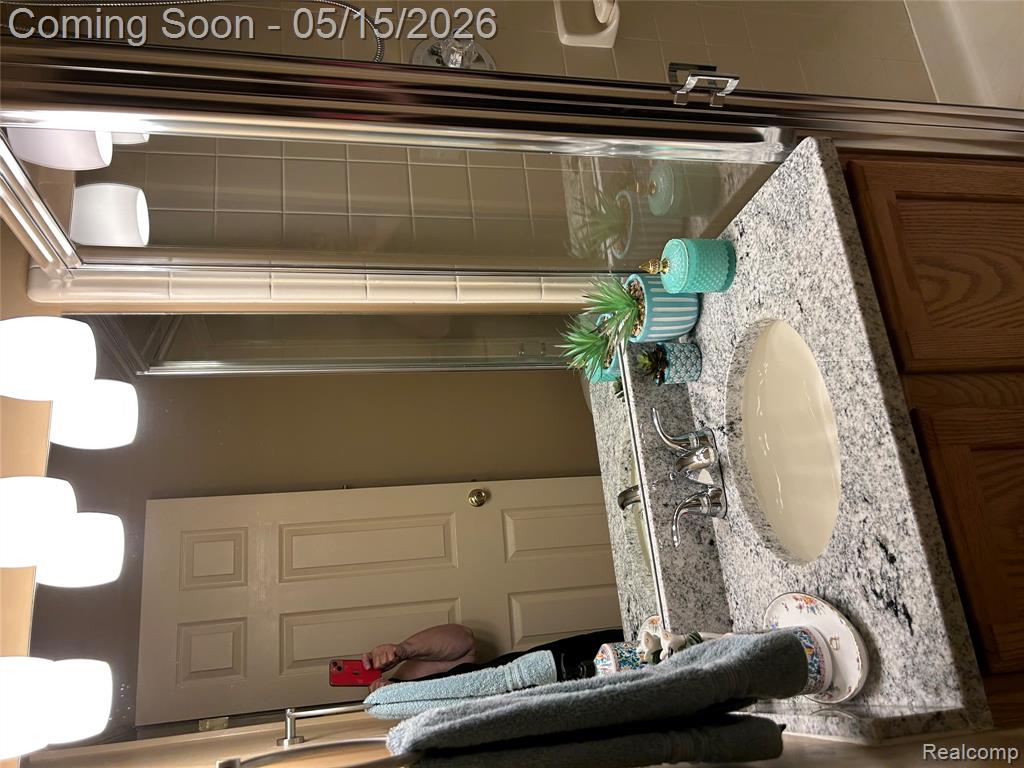 41011 Williams Street, 246, Grand Blanc, MI 48439 — Photo 11