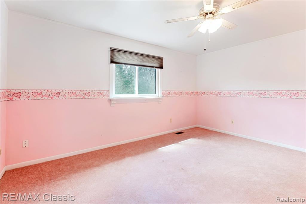 9039 Lake E Road, Clarkston, MI 48348 — Photo 30