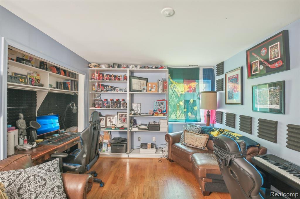 42160 WOODWARD Avenue, 19, Bloomfield Hills, MI 48304 — Photo 25
