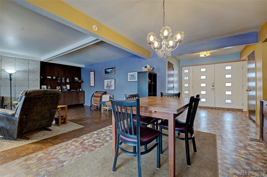 8704 Edna Drive, Warren, MI 48093 — Photo 11