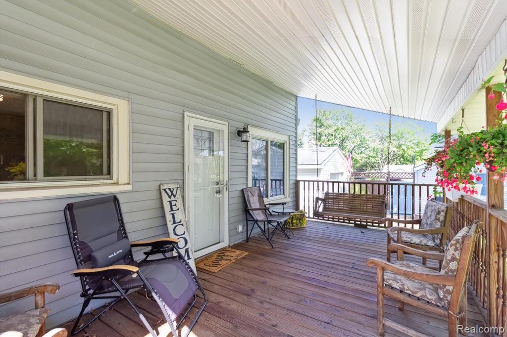 716 Allen Street, Caro, MI 48723 — Photo 2