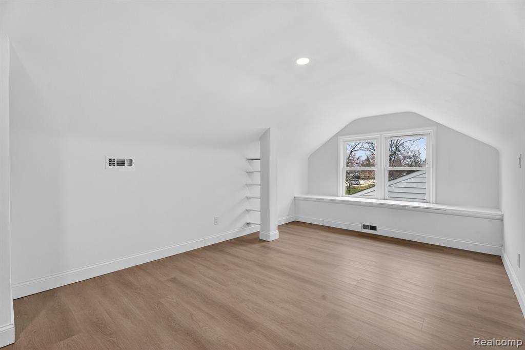428 Girard Avenue, Royal Oak, MI 48073 — Photo 35