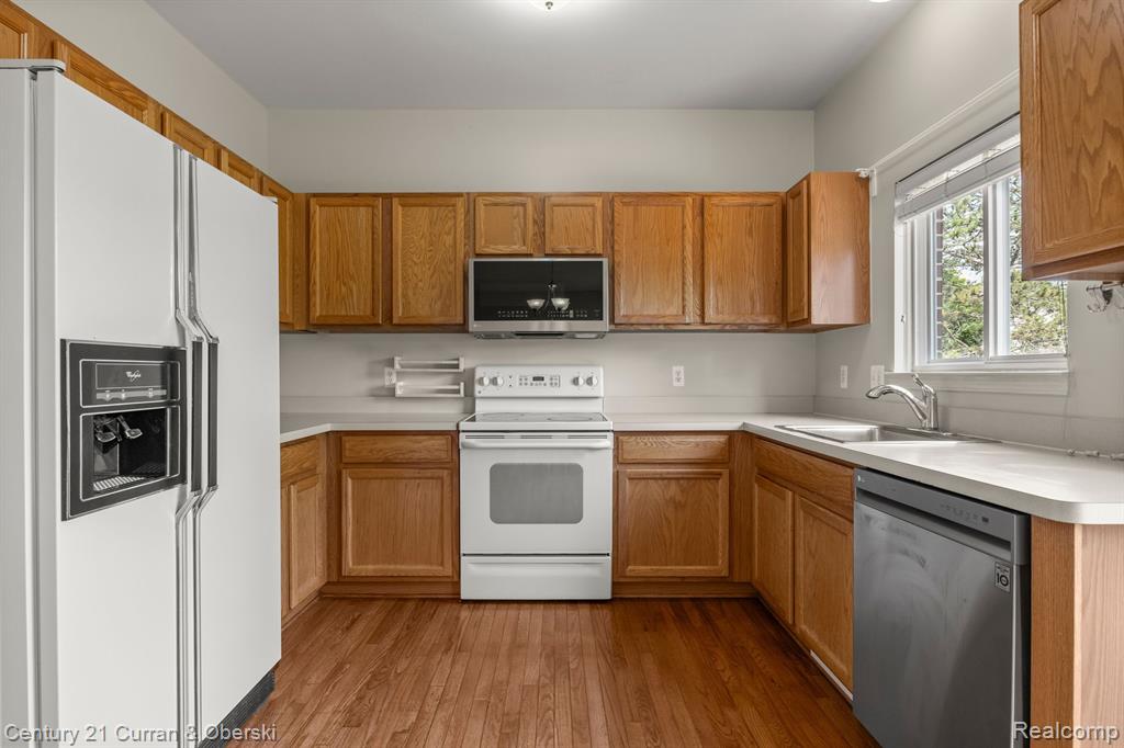 533 CONCORD Drive, Canton, MI 48188 — Photo 19