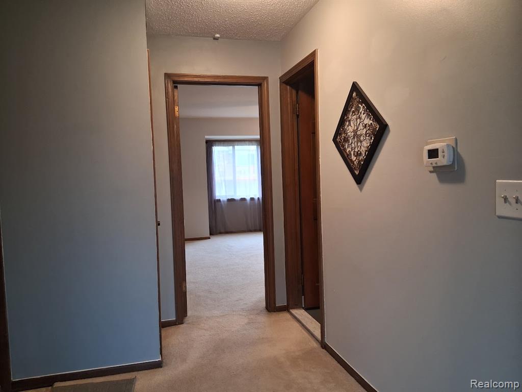 8510 S Pepper Ridge Drive S, Grand Blanc, MI 48439 — Photo 2