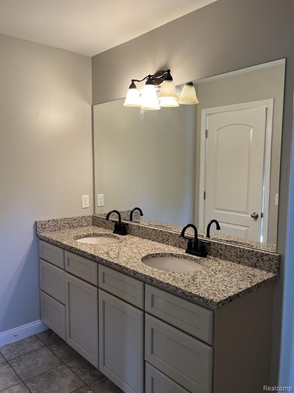 5700 APPIAN Way, Waterford, MI 48329 — Photo 25