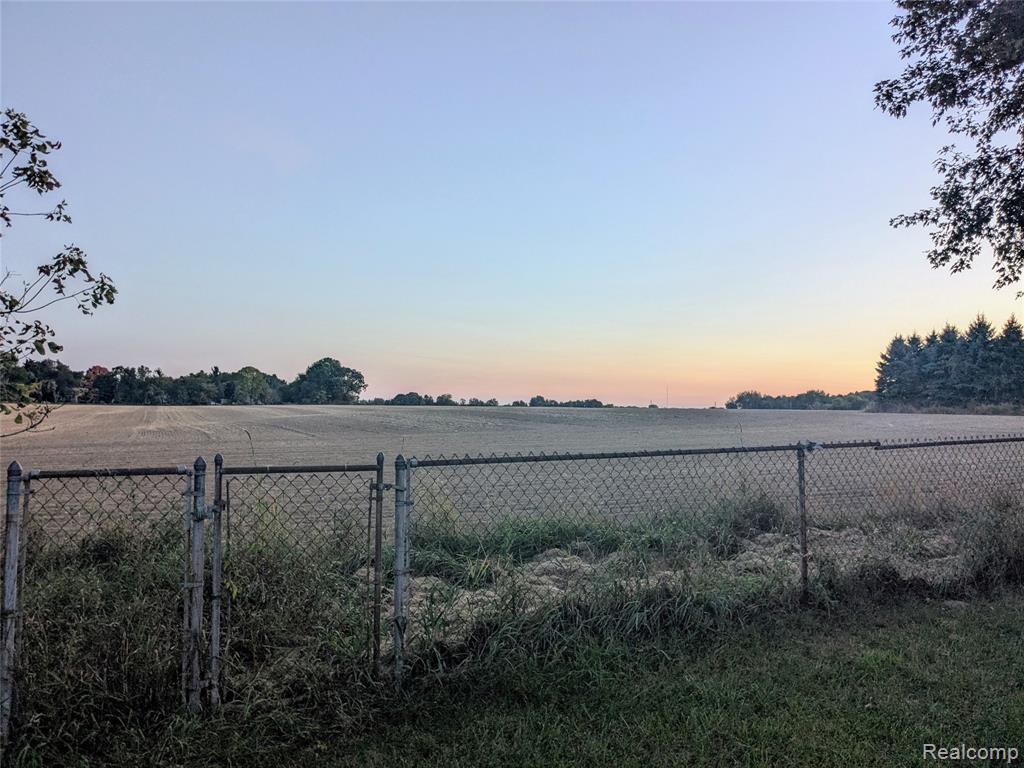 1408 Bowers Road, Lapeer, MI 48446 — Photo 52