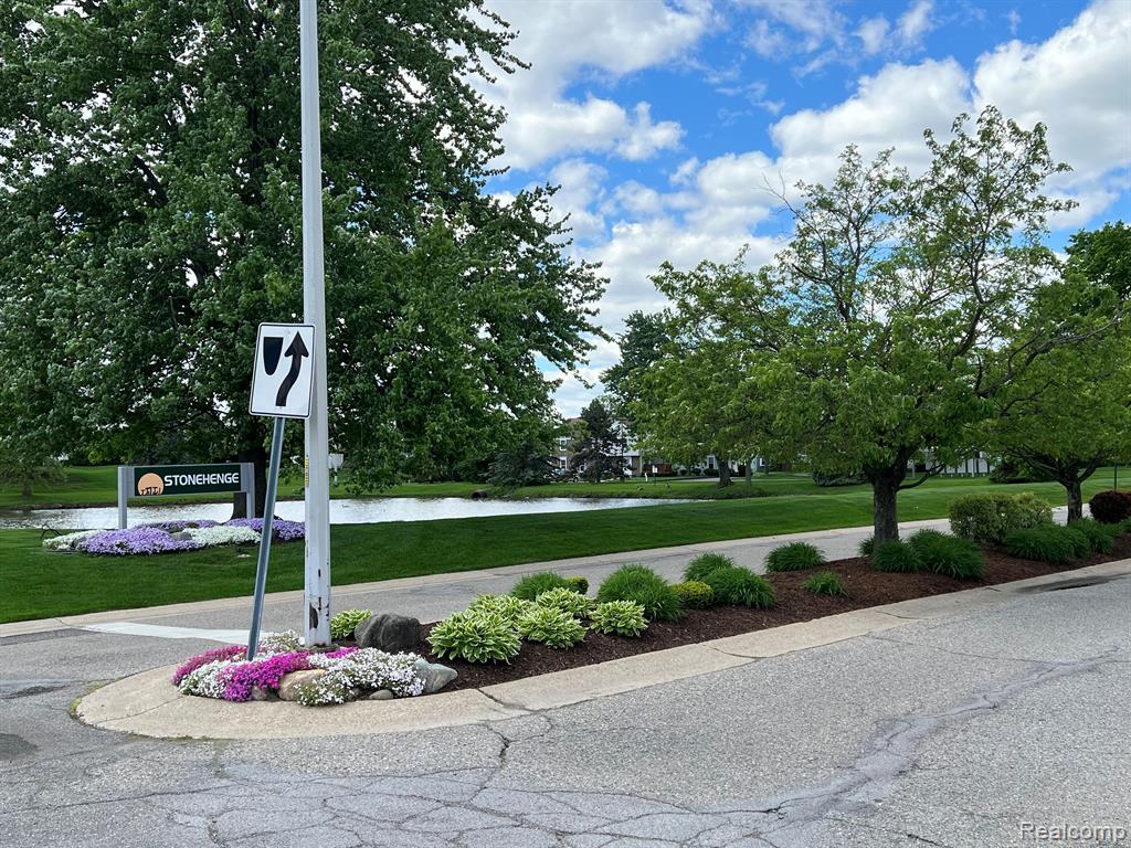 23619 STONEHENGE Boulevard, Novi, MI — Photo 21