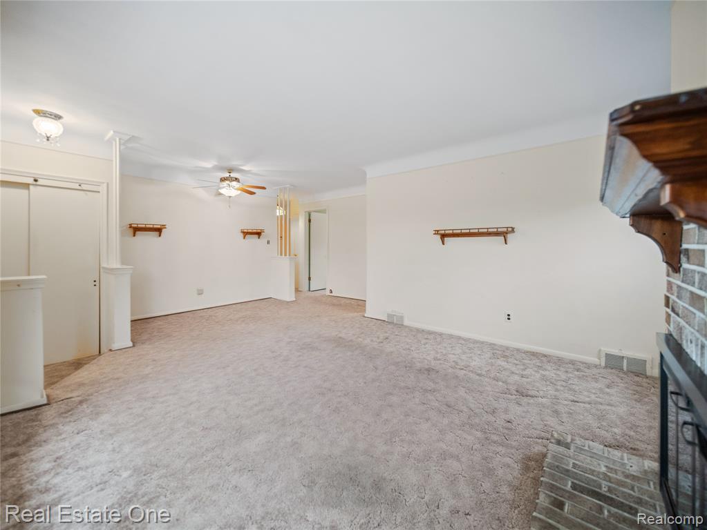 8157 Gary Avenue, Westland, MI — Photo 4