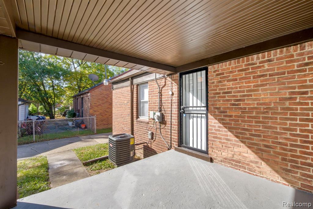 19924 Braile Street, Detroit, MI 48219 — Photo 6
