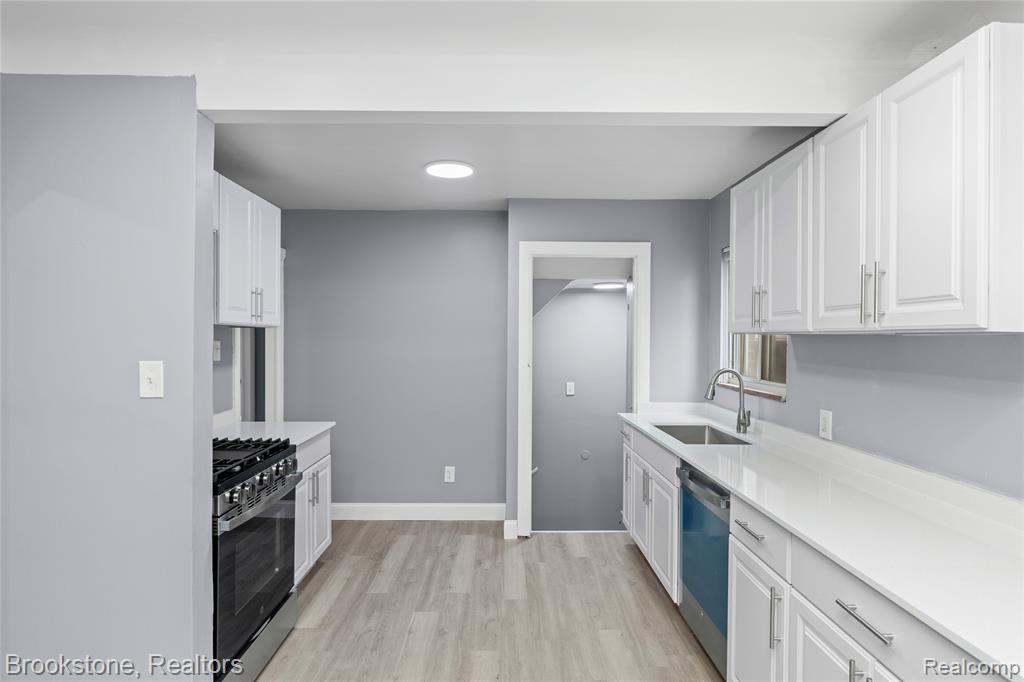 20214 Greeley Street, Highland Park, MI 48203 — Photo 10