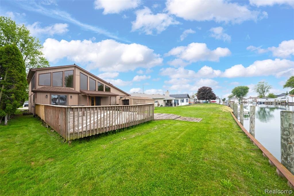 7774 Colony Drive, Clay, MI 48001 — Photo 37