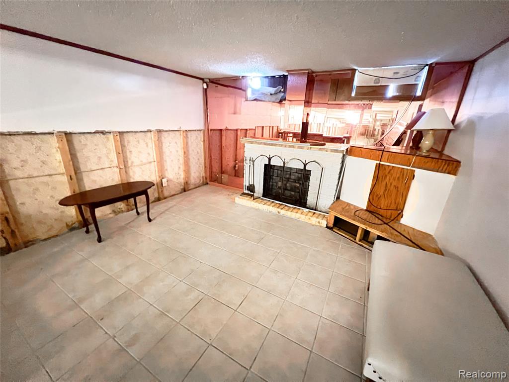 5163 N Linden Road, Flint, MI 48504 — Photo 14
